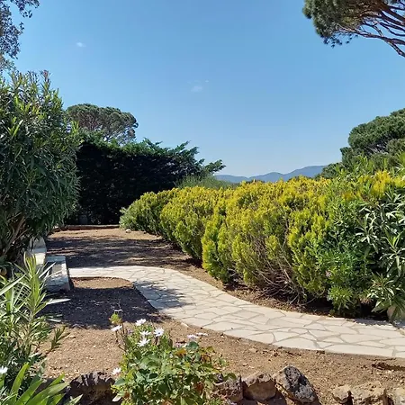 La Maison Charmante Holiday home *